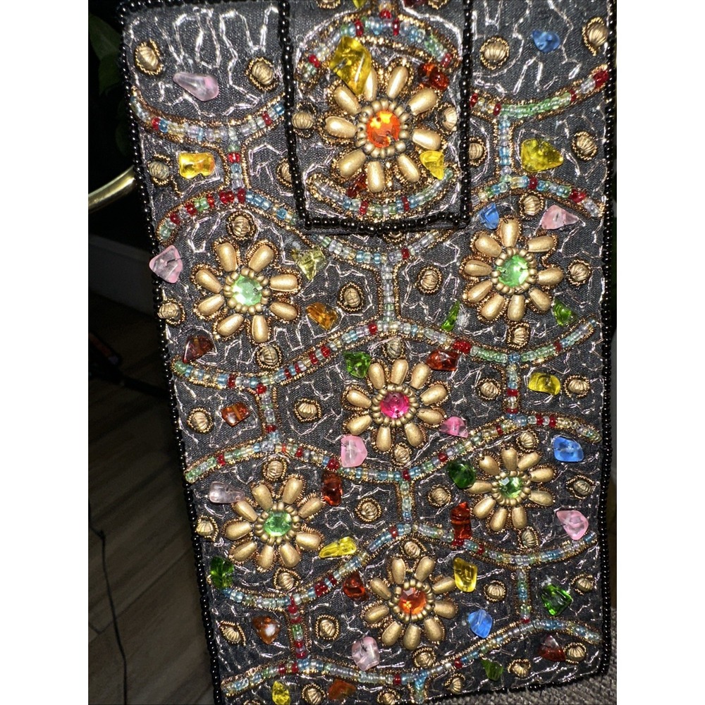 Handmade Indian Rhinestone Boho Beaded Embroidered Geometric Motifs Flower Purse - Picture 3 of 7